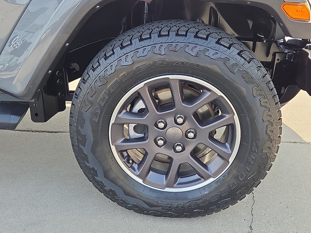 2023 Jeep Gladiator Overland 4WD