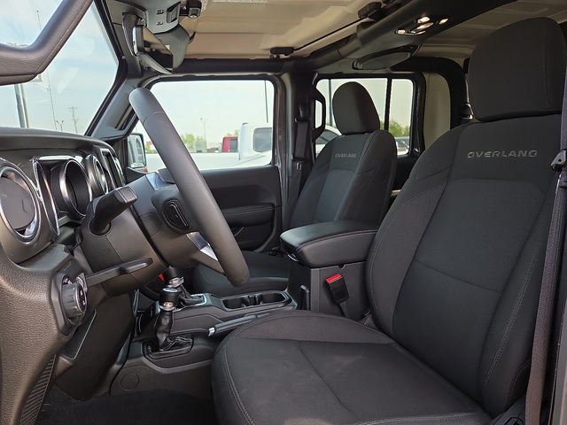 2023 Jeep Gladiator Overland 4WD