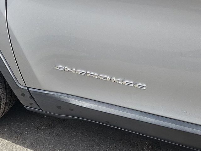 2015 Jeep Cherokee Limited FWD