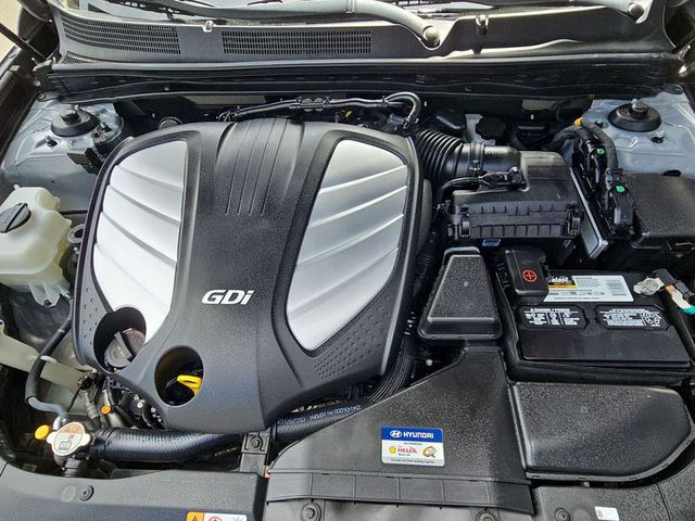 2012 Hyundai Azera Base