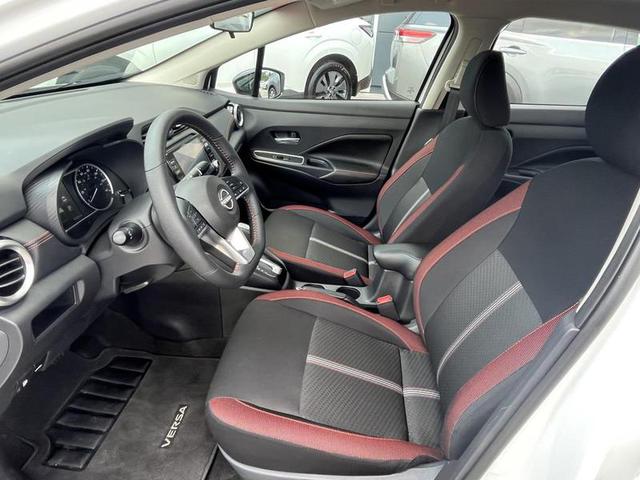 2024 Nissan Versa SR