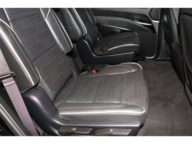 2025 Cadillac Escalade Sport 4WD