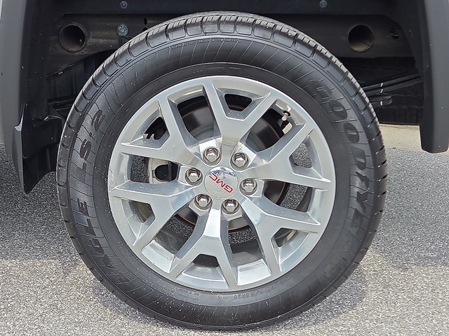 2018 GMC Sierra 1500 SLT 4WD 143WB
