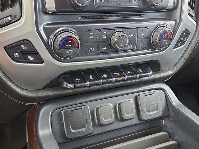 2018 GMC Sierra 1500 SLT 4WD 143WB