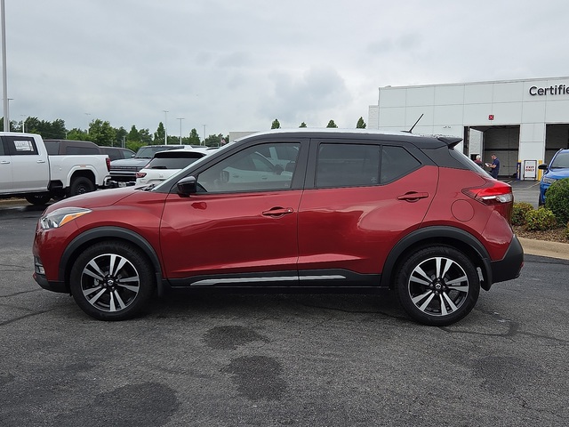 2018 Nissan Kicks SR FWD