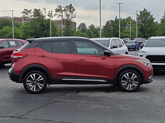2018 Nissan Kicks SR FWD