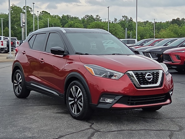 2018 Nissan Kicks SR FWD