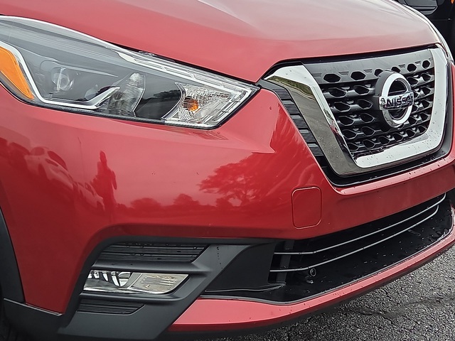 2018 Nissan Kicks SR FWD
