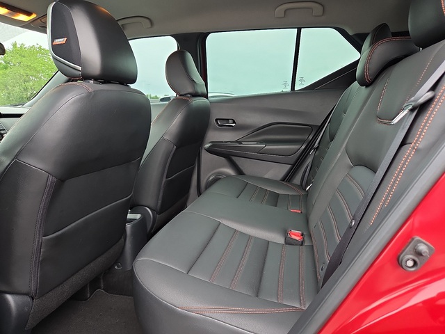 2018 Nissan Kicks SR FWD