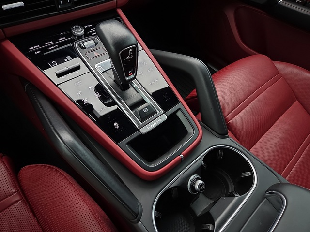 2020 Porsche Cayenne AWD