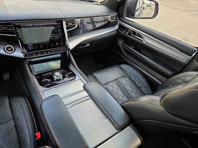 2022 Jeep Grand Wagoneer Series III 4x4