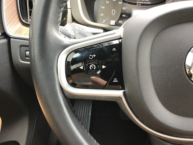 2021 Volvo XC60 T5 FWD Inscription