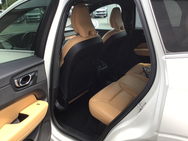 2021 Volvo XC60 T5 FWD Inscription