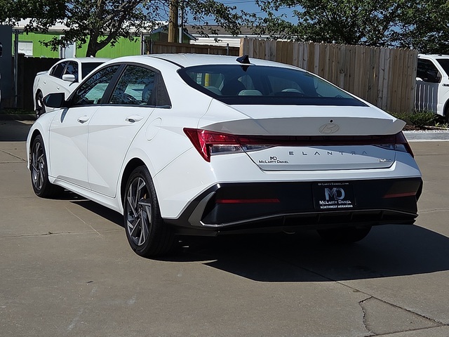2025 Hyundai Elantra Limited