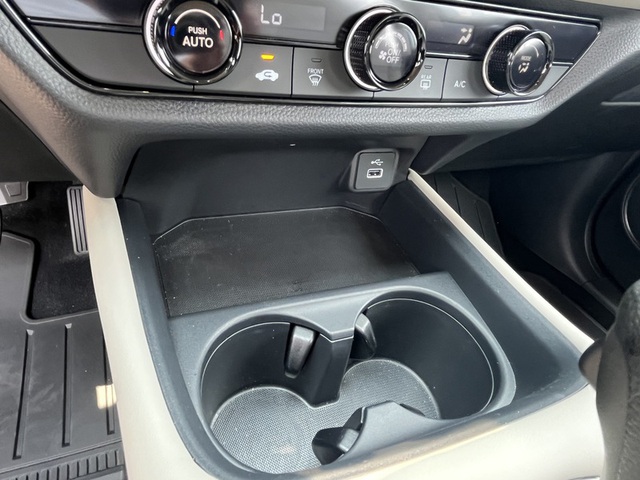 2025 Honda HR-V LX FWD