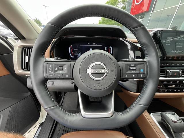 2024 Nissan Pathfinder Platinum 2WD