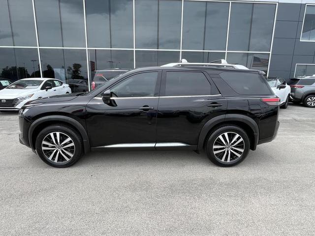 2024 Nissan Pathfinder Platinum 2WD