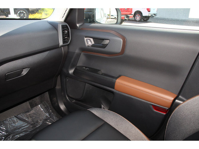 2024 Ford Bronco Sport Outer Banks 4WD