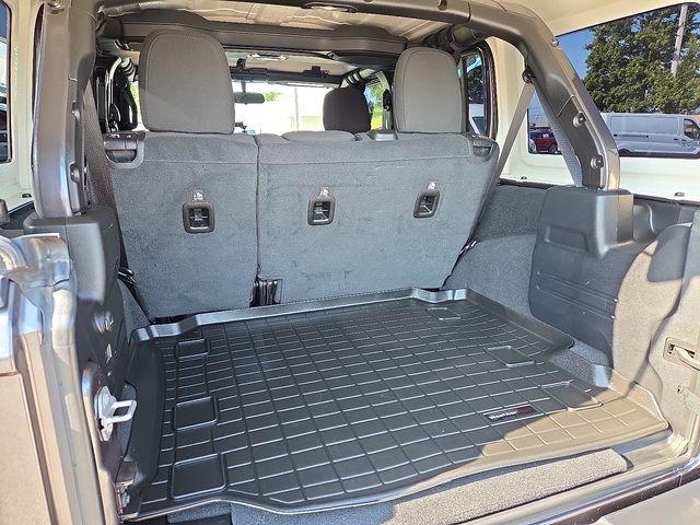 2021 Jeep Wrangler Unlimited Willys 4WD