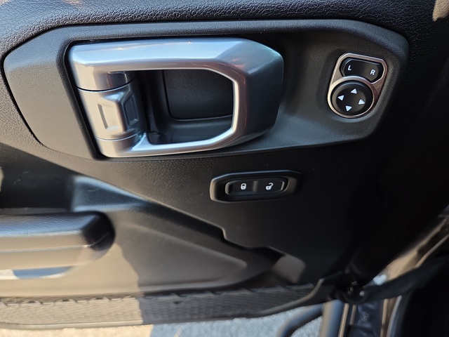 2021 Jeep Wrangler Unlimited Willys 4WD