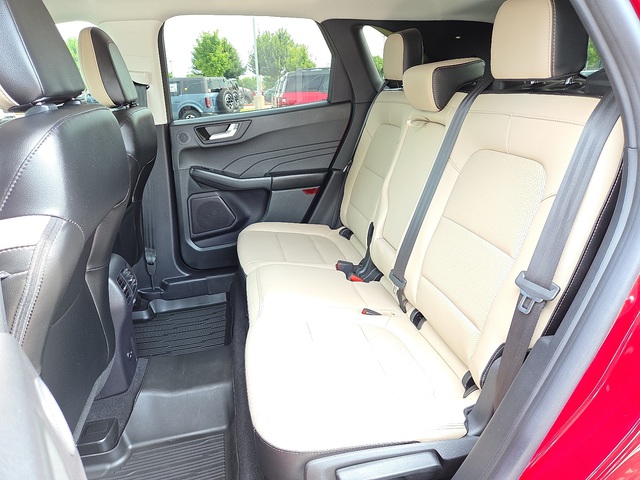 2022 Ford Escape SEL AWD