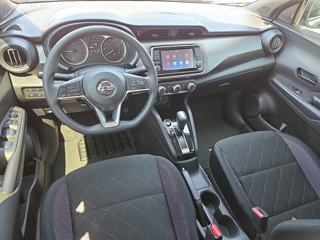 2020 Nissan Kicks S FWD