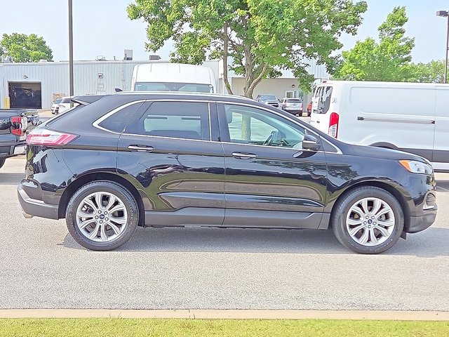 2019 Ford Edge Titanium FWD