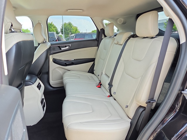 2019 Ford Edge Titanium FWD