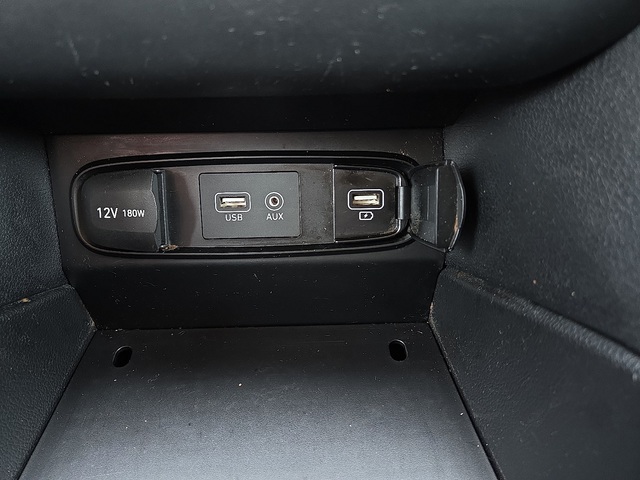 2019 Hyundai Santa Fe SE 2.4L FWD