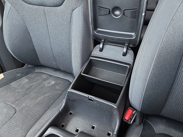 2019 Hyundai Santa Fe SE 2.4L FWD