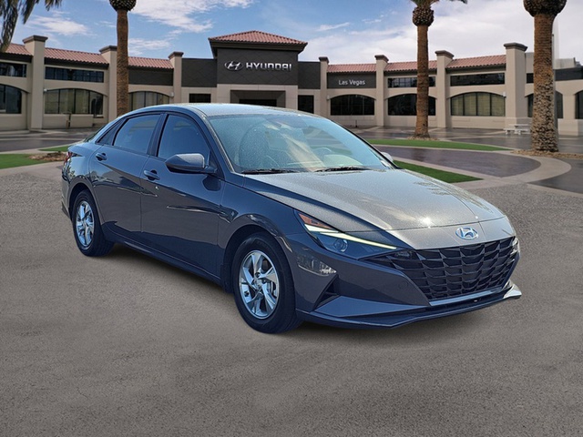 2023 Hyundai Elantra SE
