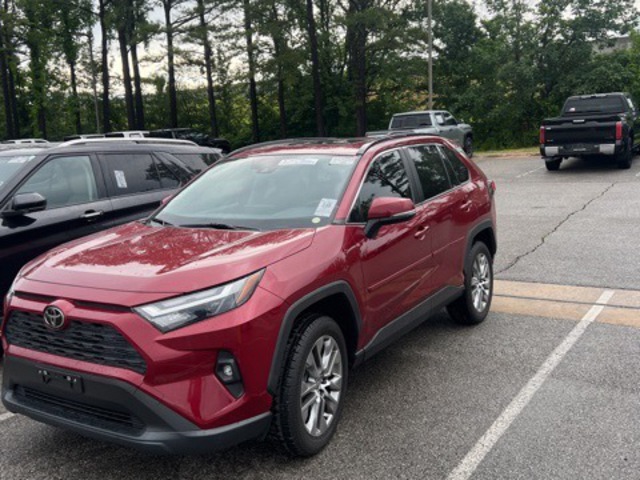 2022 Toyota RAV4 XLE Premium FWD