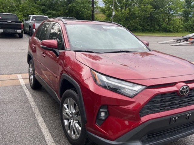 2022 Toyota RAV4 XLE Premium FWD