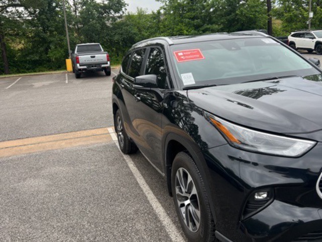 2024 Toyota Highlander FWD