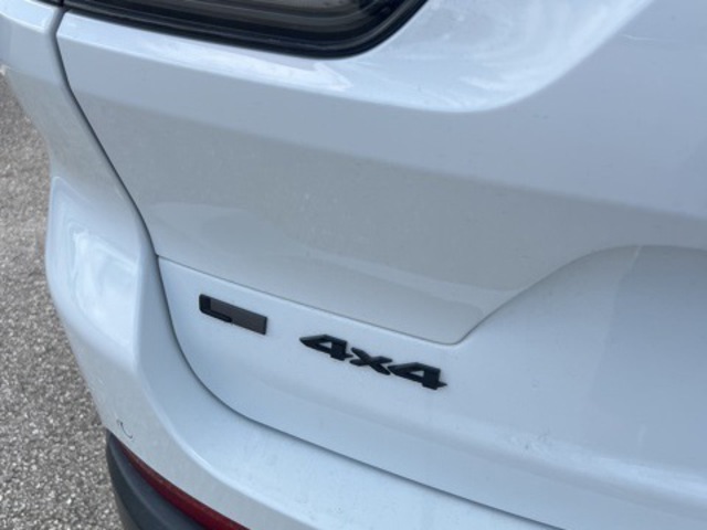 2022 Jeep Grand Cherokee Altitude 4WD L