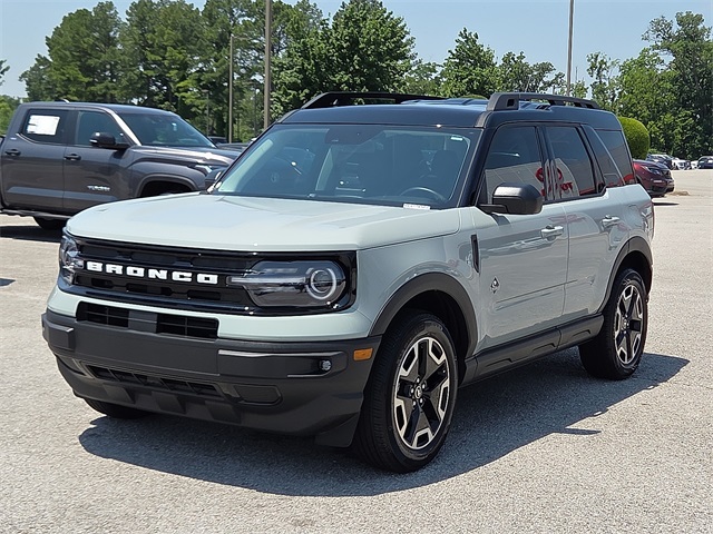 2024 Ford Bronco Outer Banks 4WD Sport