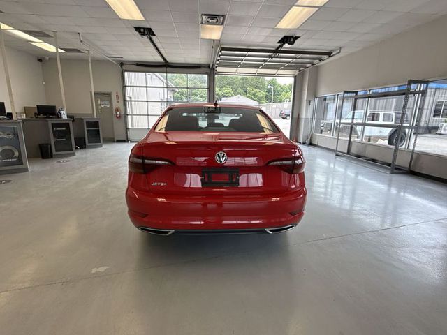 2019 Volkswagen Jetta R-Line