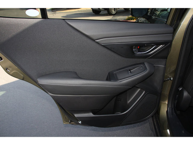 2025 Subaru Outback Premium AWD
