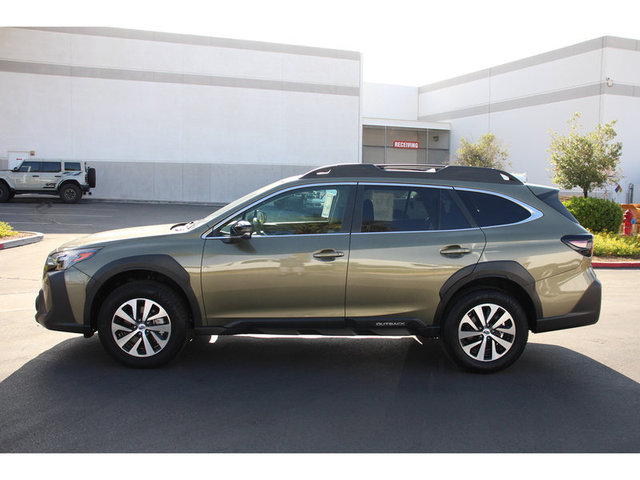 2025 Subaru Outback Premium AWD