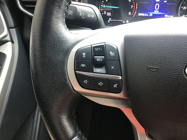 2021 Ford Explorer XLT RWD