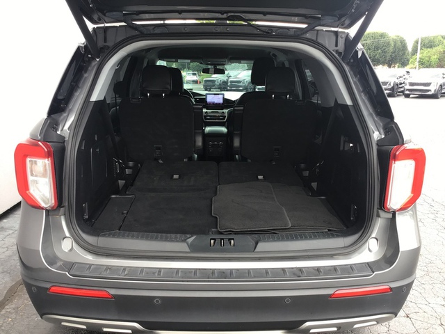 2021 Ford Explorer XLT RWD