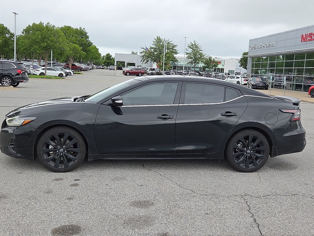 2023 Nissan Maxima SR