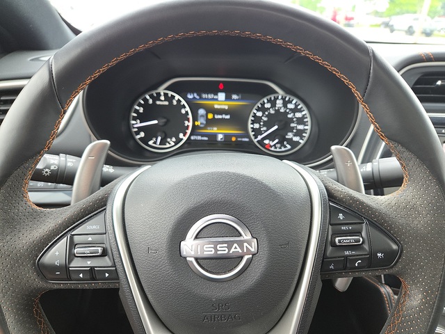 2023 Nissan Maxima SR