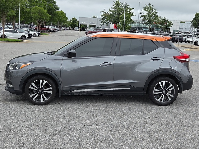 2018 Nissan Kicks SR FWD