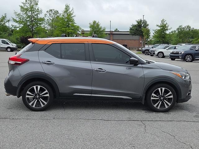 2018 Nissan Kicks SR FWD