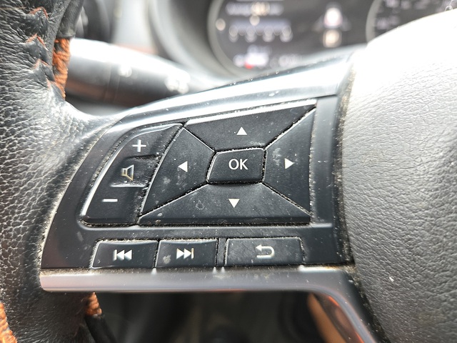 2018 Nissan Kicks SR FWD