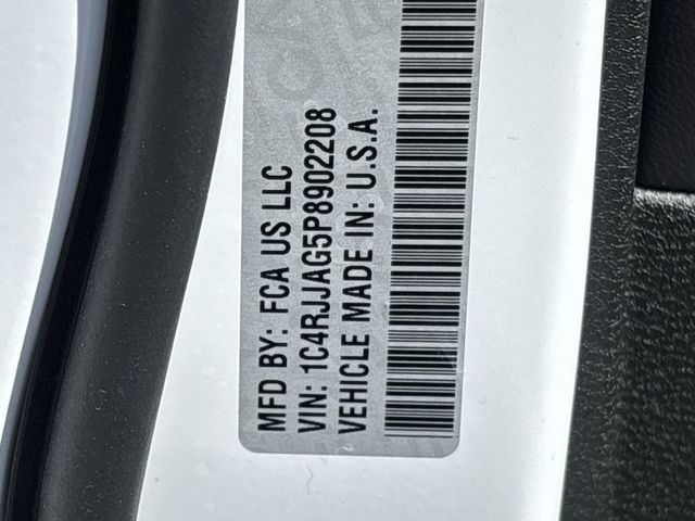 2023 Jeep Grand Cherokee L Altitude 2WD