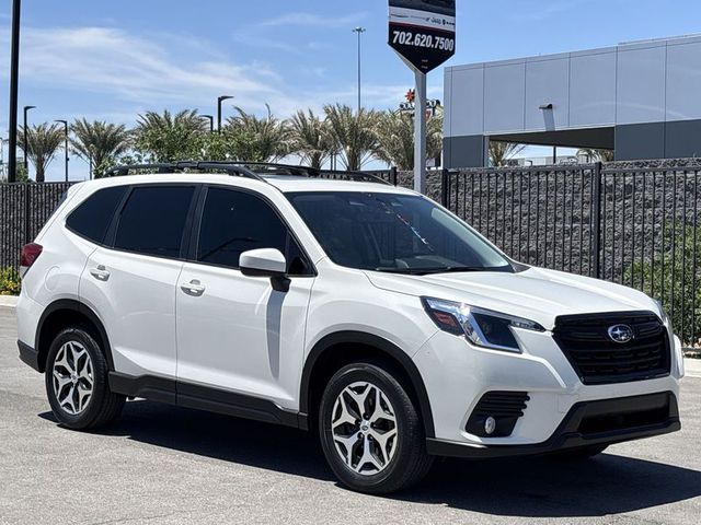 2022 Subaru Forester Premium