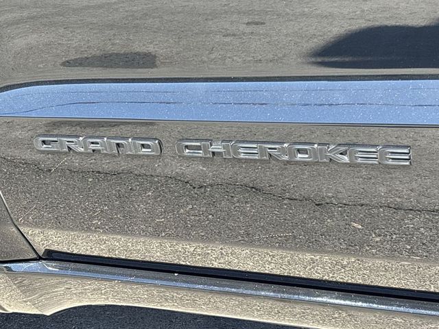 2021 Jeep Grand Cherokee Laredo X 2WD