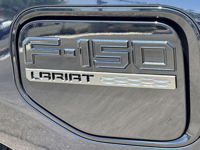 2023 Ford F-150 Lightning Lariat 4WD 5.5ft Box